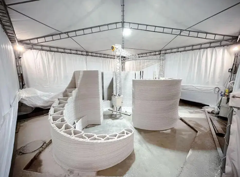 米兰机场迎来首座3D打印建筑，全程仅用3周  image