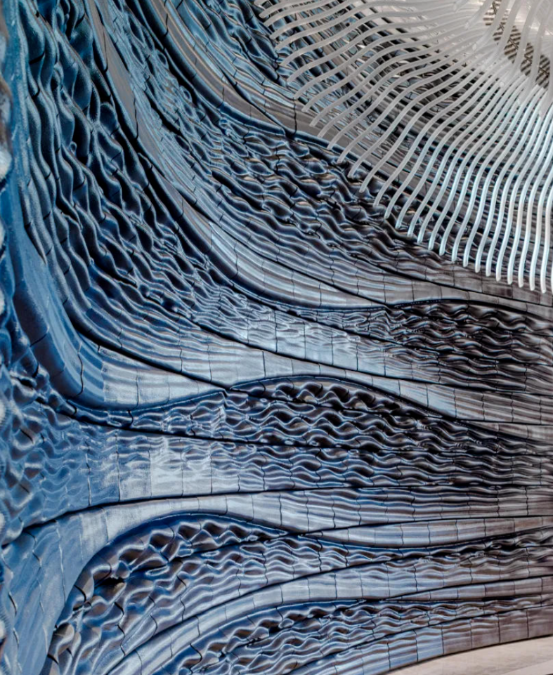 全球最大规模数字陶瓷幕墙于迪拜落地，Studio RAP打印900块定制化瓷砖