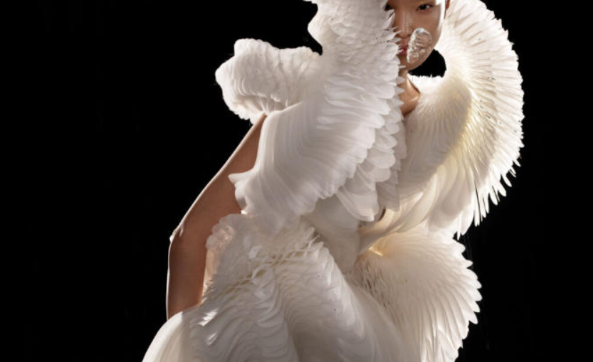 3D打印时装女王Iris van Herpen 140余件高定作品亮相北美布鲁克林博物馆